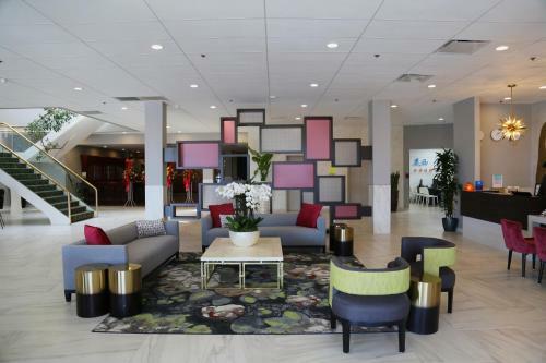 Lincoln Hotel Surestay Collection By Best Western