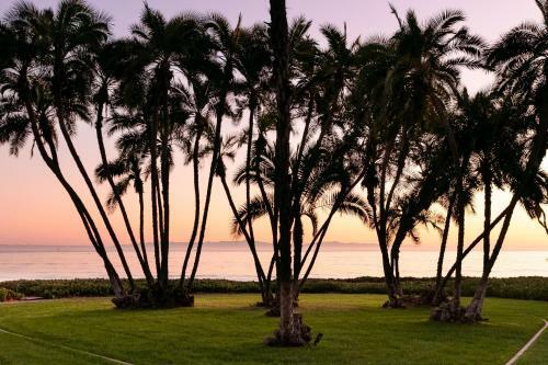 New Listing! Palatial Beachfront Estate With Casita Home