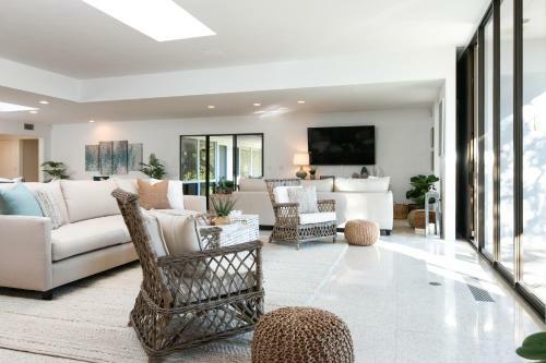 New Listing! Palatial Beachfront Estate With Casita Home