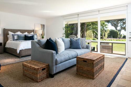 New Listing! Palatial Beachfront Estate With Casita Home