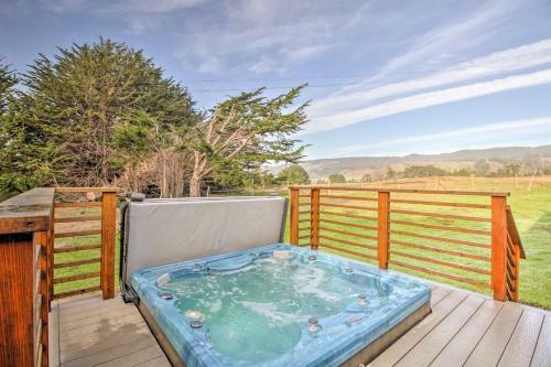 Luxe Manchester Home With Hot Tub And Partial Sea View!