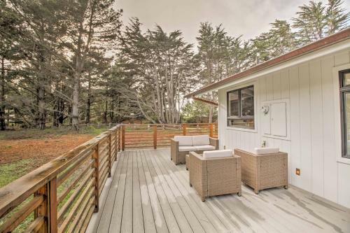 Luxe Manchester Home With Hot Tub And Partial Sea View!