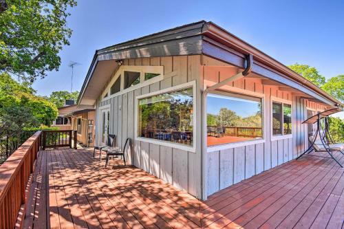 Stunning Treetop Villa - 1 Mi To Mariposa!