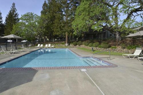 Apartamento 841 Oak Creek At Silverado Condo