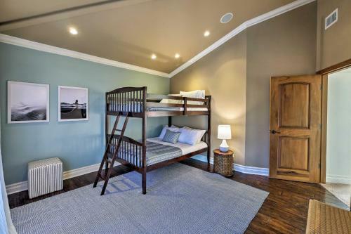 Luxury Newport Beach Getaway - 1 Block From Shore!