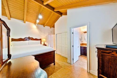 Nb-124b - Newport Beachhouse Upper Unit
