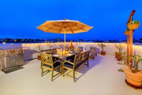 Nb-210b - Newport Rooftop Studio