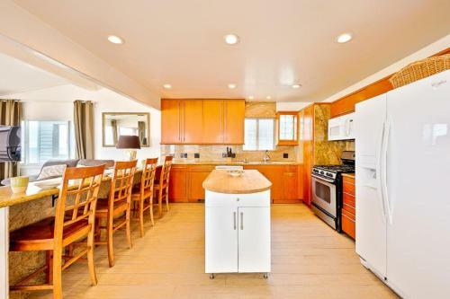 Nb-4001b - Newport Beach Front View II