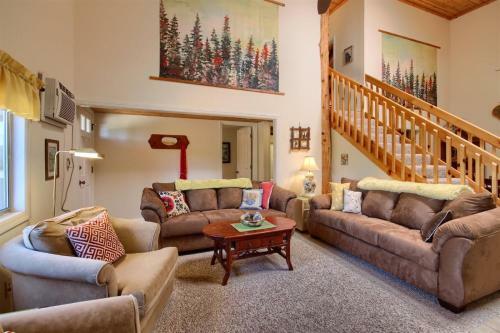 Selah Cabin