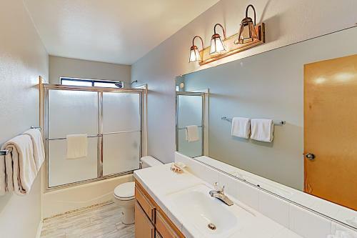 New Listing! Oceano Getaway - Walk To Beach! Home