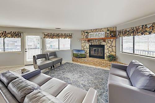 New Listing! Oceano Getaway - Walk To Beach! Home