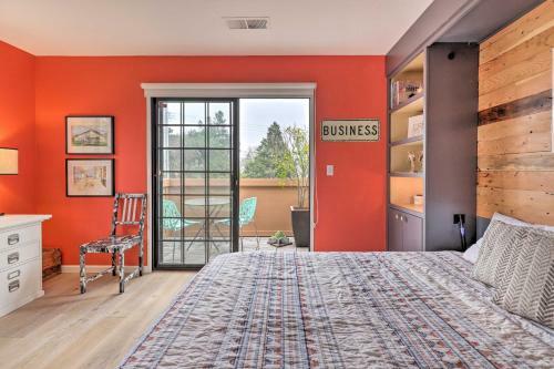 Pet-friendly Art Deco Retreat, Near Downtown