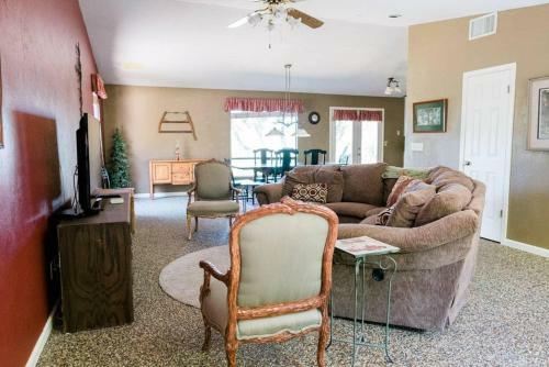 Pike Ranch Retreat- Close To Yosemite Park
