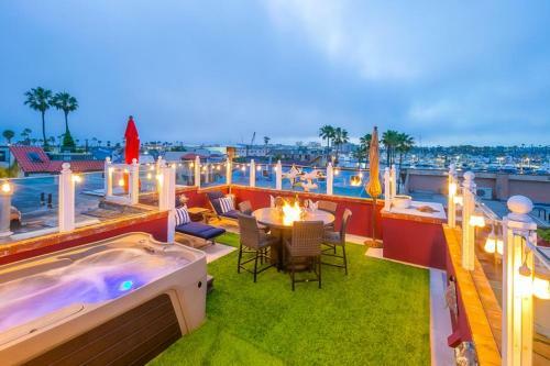 Nb-1824c Rooftop Spa View