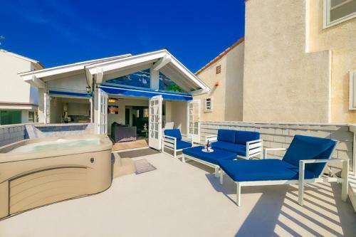 Nb-3010b - Perfect Newport Beach Location II