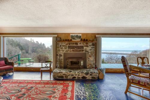 Freshwater Lagoon Retreat