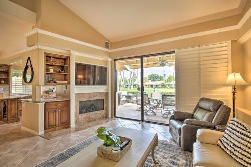Apartamento Upscale Palm Desert Escape With Patio And Pool!