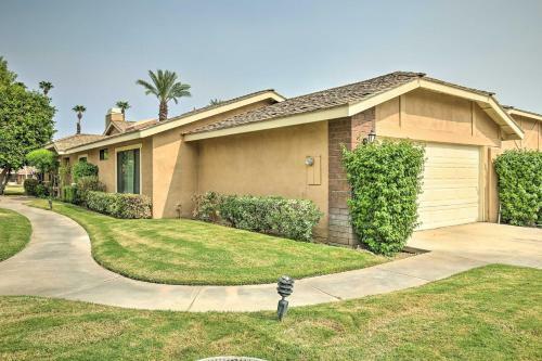 Apartamento Upscale Palm Desert Escape With Patio And Pool!