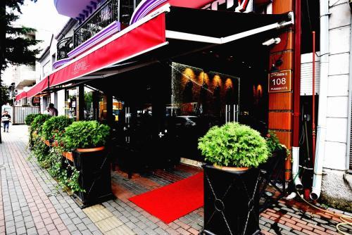 Antika Hotel