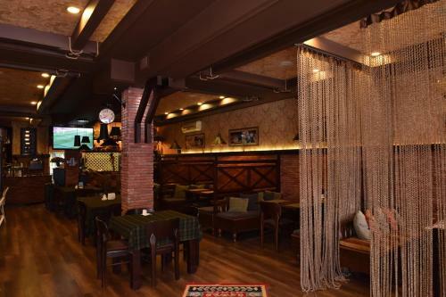 Antika Hotel