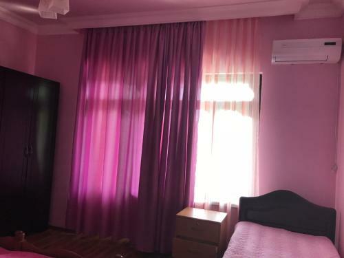 Hostal Gonio Guest House