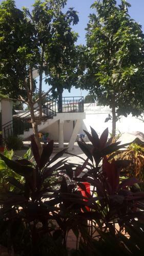 Hostal Tedugal Guest House