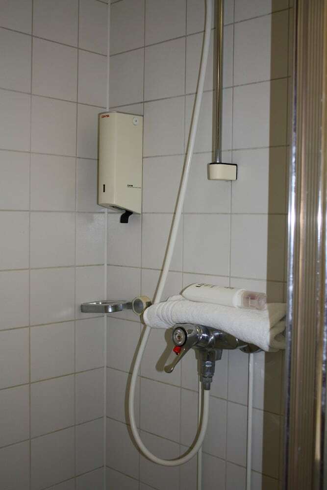 Summer Hotel Tott
