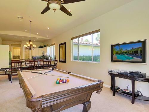 Andreas Hills Mediterranean Getaway