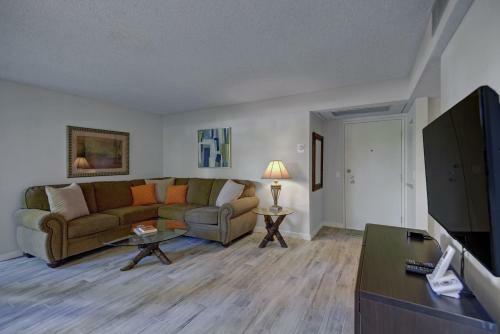 Biltmore Modern - South Palm Springs By Oranj Palm