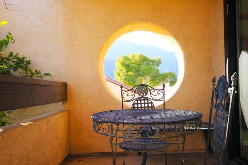 Midtown Mountain View Villa
