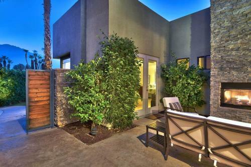 Casa Sonora Grande With Golf Course Views By Oranj Palm
