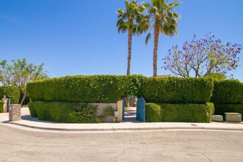 Casa Sonora Grande With Golf Course Views By Oranj Palm