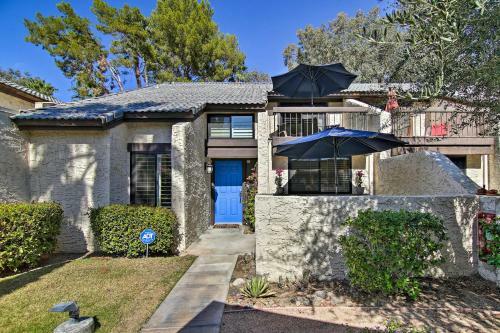 Luxe Resort Getaway - 8 Miles To Shops On El Paseo
