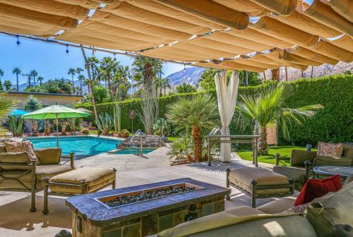 Palm Paradise
