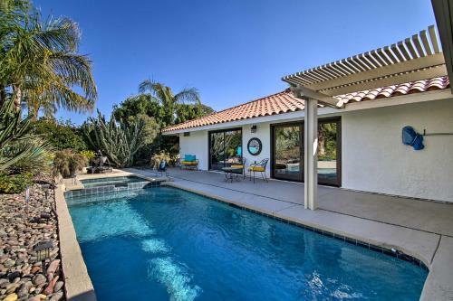 Luna Azul Retreat With Private Pool 3 Mi To Downtown