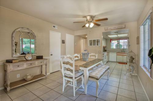 Nana's Casa At Mesquite By Oranj Palm