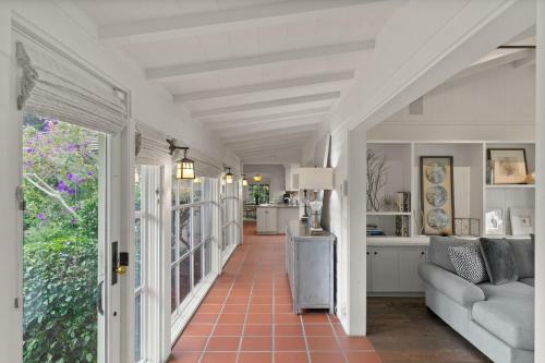 4 Bedroom Home With Ocean Views On The Fairway