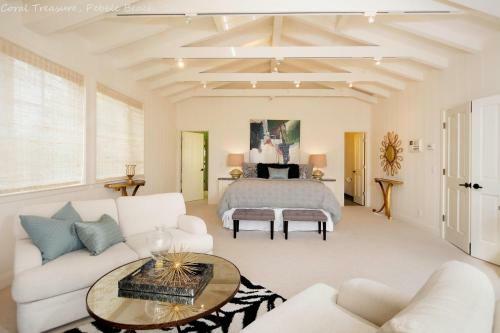 4 Bedroom Home With Ocean Views On The Fairway