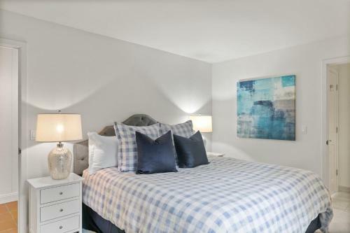 4 Bedroom Home With Ocean Views On The Fairway