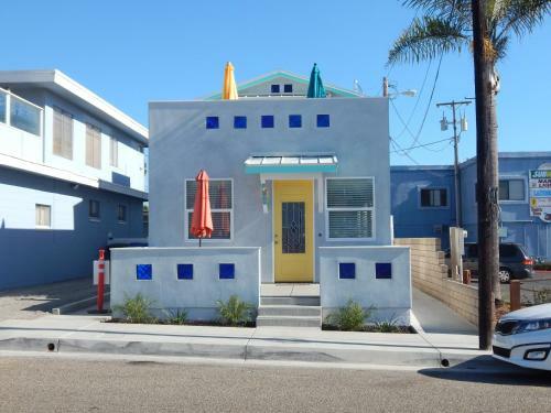 320 Main Street