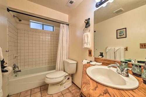 Deluxe Cabin Escape About 8 Mi To Snow Valley Mtn