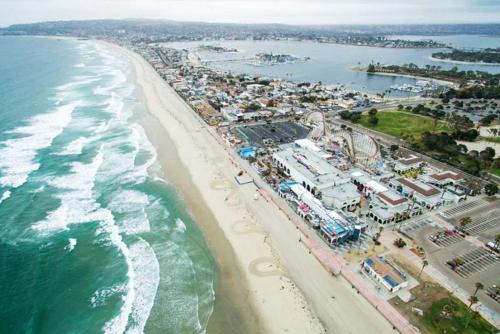Mb-732-1 Ventura Place By The Sea #1