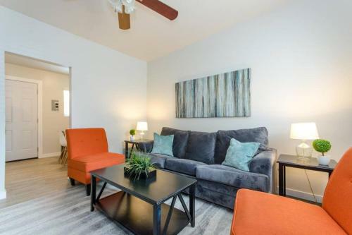 Apartamento Modern 2bed Beach Bungalow! 1/2 Block To Beach!