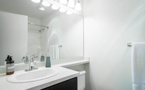 Apartamento Wanderjaunt - Stylish Mission Valley Apts