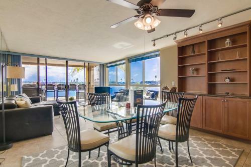 2 Sidexside Townhomes, 4 Patios, Ac, Multi Level