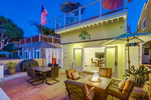 Exclusive Front Patio, Fire Pit, Ocean View, AC