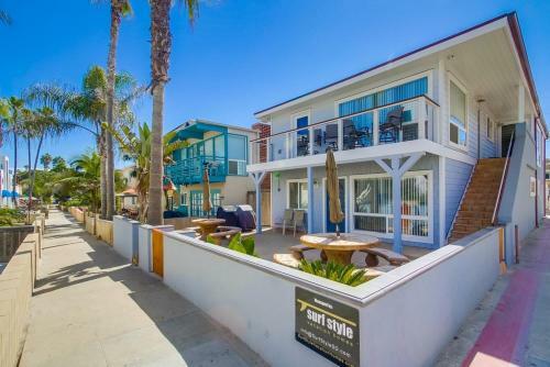 1 House To Beach, Ocean View Deck, Dog Ok