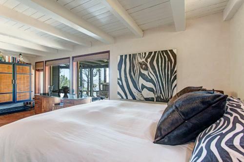 Del Mar Tree House - Views For Days, Perched Atop Del Mar! Home