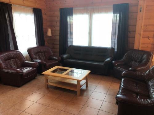 J�ms�n Lomam�kit