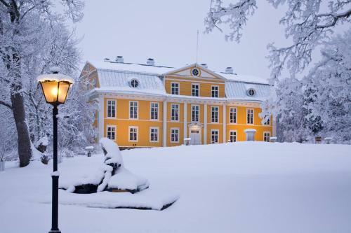 Hotel Svart� Manor